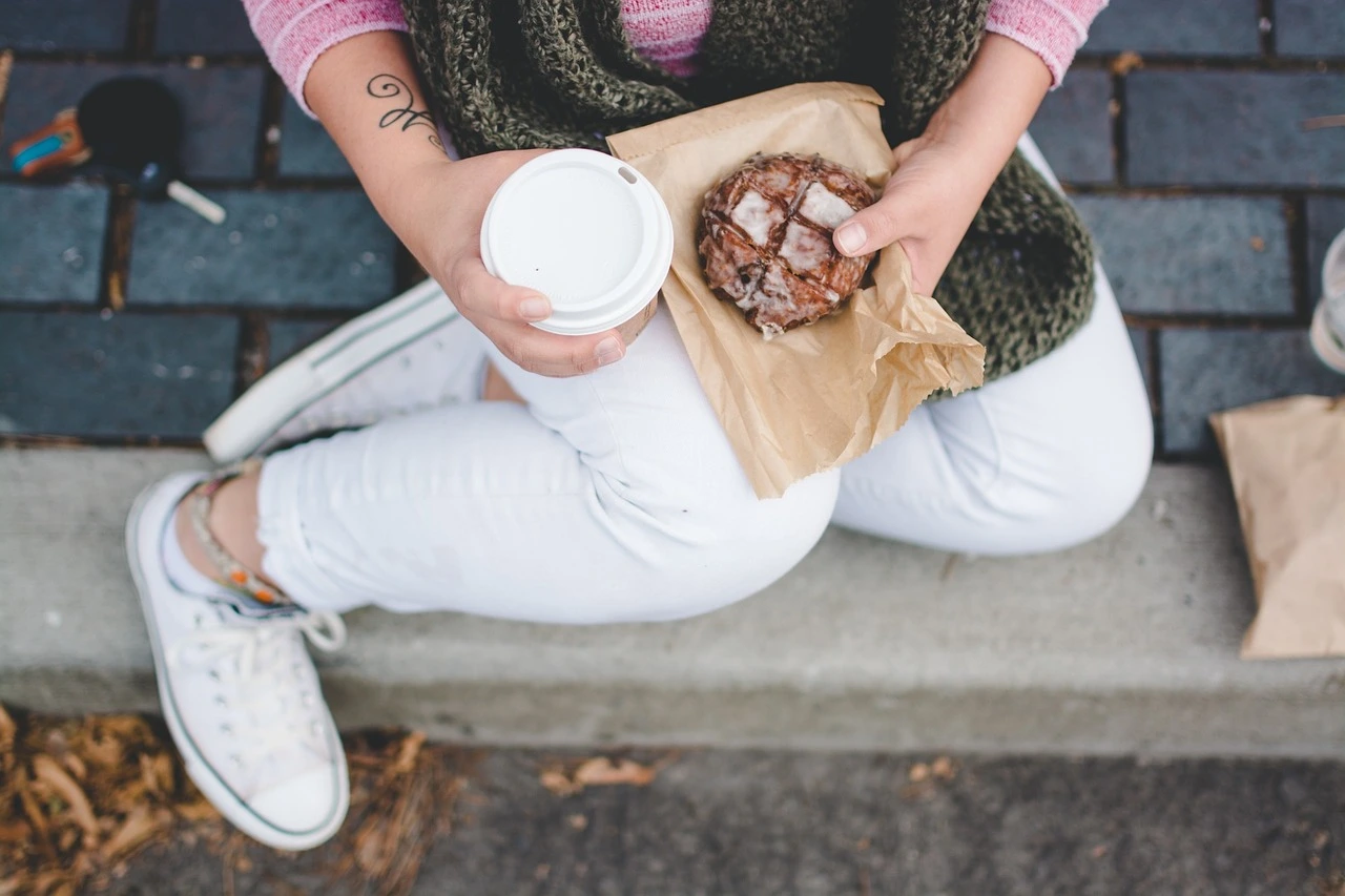 Alguns compradores podem ter um desejo por um muffin de que precisam para satisfazer o mais rápido possível. Atenda às suas necessidades com opções de envio expresso (ou até mesmo retirada no local).