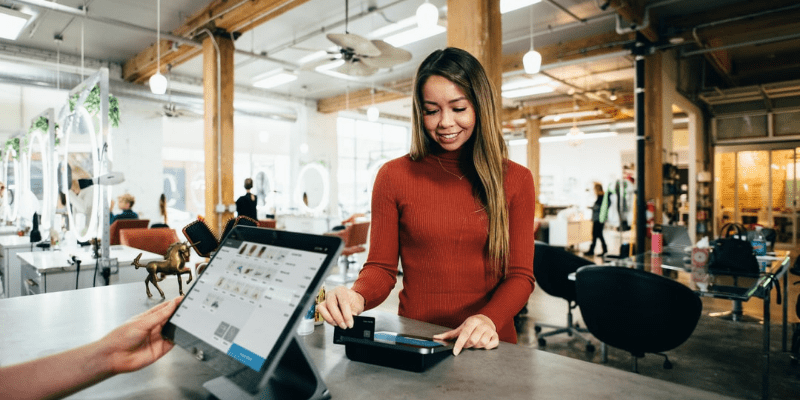 Experiența clienților - Tendințe în industria CRM