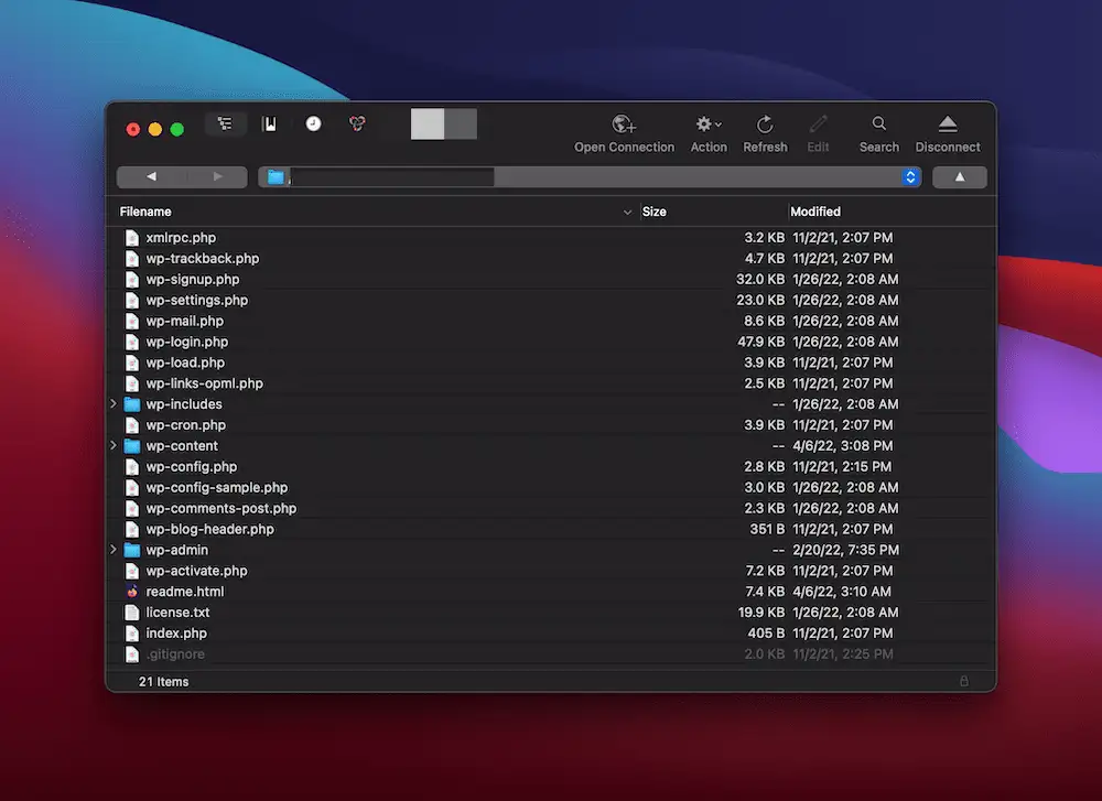 Clientul SFTP Cyberduck afișează fișierele WordPress pe server.
