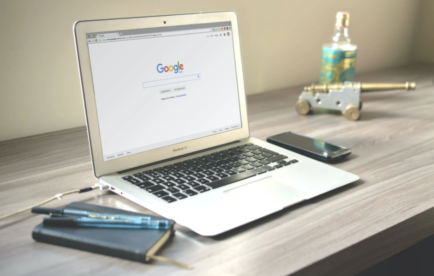 2022年にあなたのウェブサイトを最適化するSEO