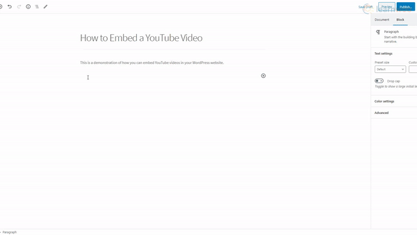 video con sfondo bianco e testo