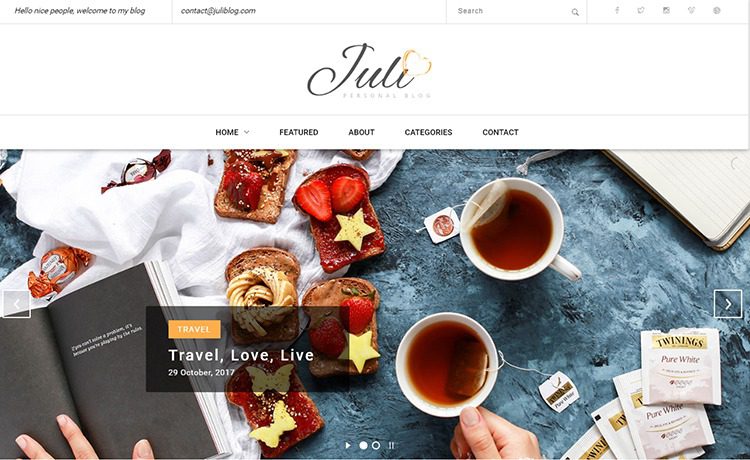 Templat Profil Pengguna Bootstrap Gratis Juli