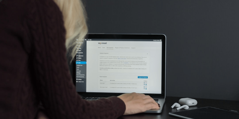 WordPressを使用して簡単なサイトを設定する