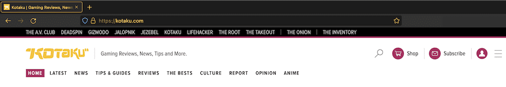 Kotaku 的標題部分,顯示 Firefox 瀏覽器欄、帶有指向網絡中其他站點的鏈接的黑色小菜單、Kotaku 徽標和標語、要搜索、搜索、購物、訂閱和登錄的項目選擇,以及導航菜單對於網站本身。