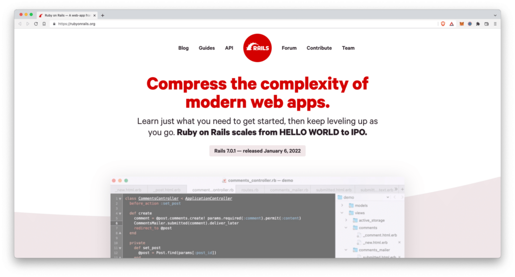 Ruby on Rails 主頁顯示在代碼編輯器中打開的一段 Ruby 代碼。