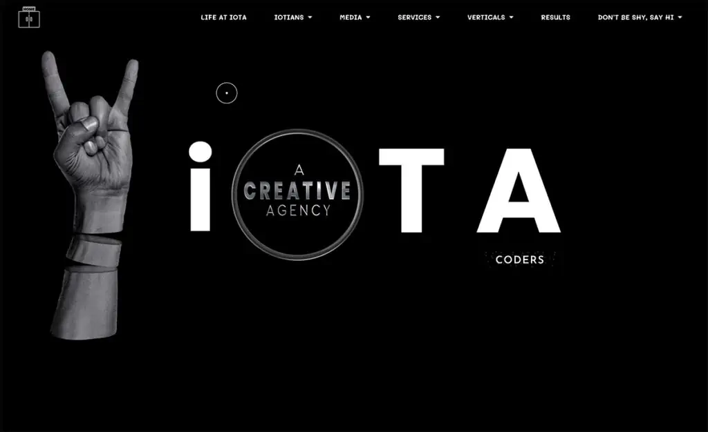 iota adalah agensi desain kreatif penuh dengan salah satu contoh situs bootstrap paling menarik untuk benar-benar meluangkan waktu untuk dijelajahi.