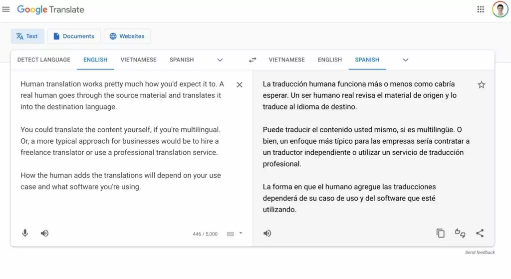 機械翻訳のウェブ インターフェースと人による翻訳の使用