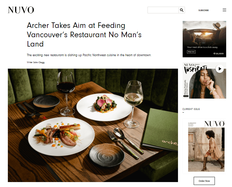 Nuvo Magazine은 온라인 매거진을 시작하려는 사람들을 위한 최고의 미니멀리스트 웹사이트 예시 중 하나입니다.