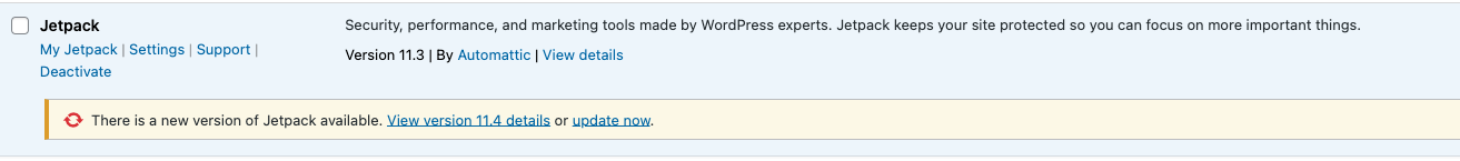 notez qu'un plugin a une mise à jour disponible