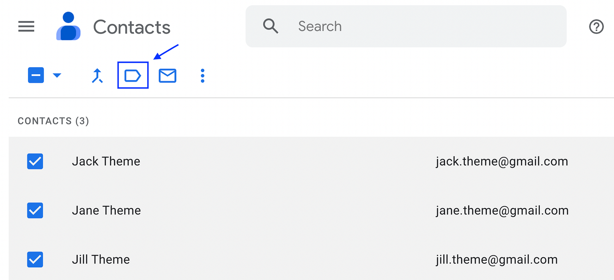 Icona Gestisci etichetta nell'app Contatti Google.