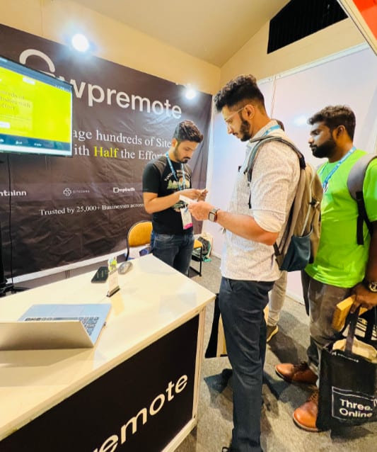 WordCamp Kerala ブース見学