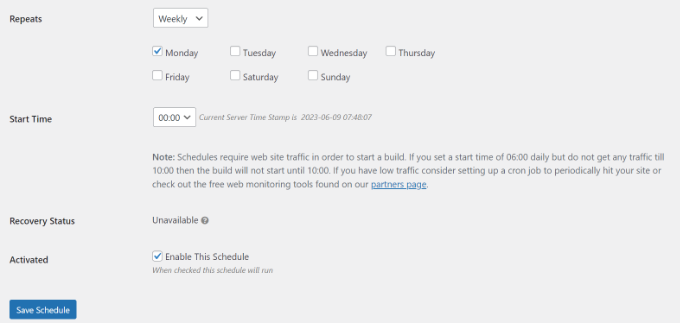 Seleziona l'ora in cui eseguire i backup Select time to run backups