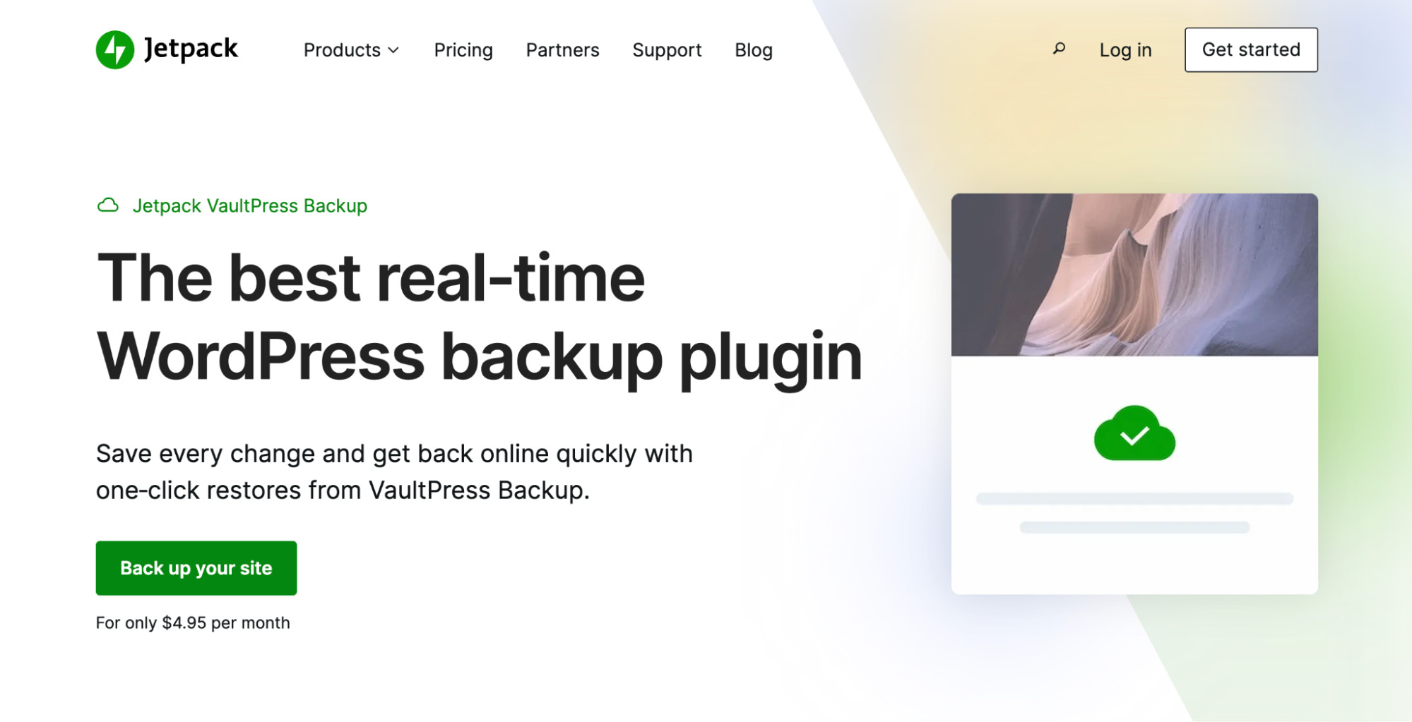 使用 Jetpack Vaultpress Backup 保留異地備份。