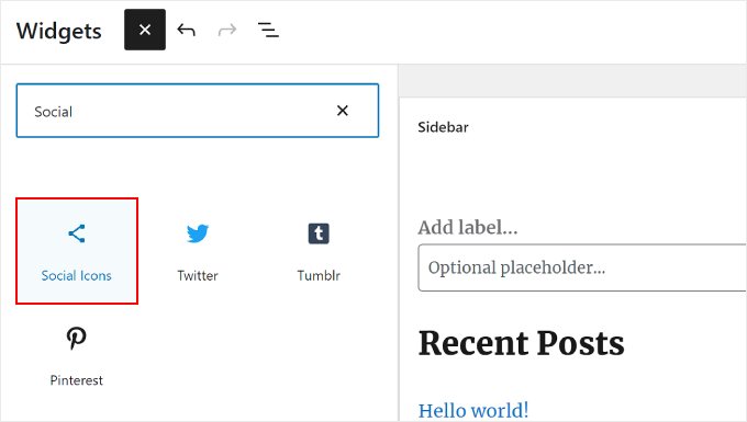 Scegliendo il blocco Icone Social nelle impostazioni dei Widget di WordPress Choosing the Social Icons block in the WordPress Widgets settings