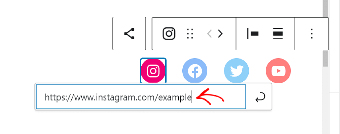 Inserendo il collegamento di un account Instagram al blocco Icone social Entering an Instagram account link to the Social Icons block