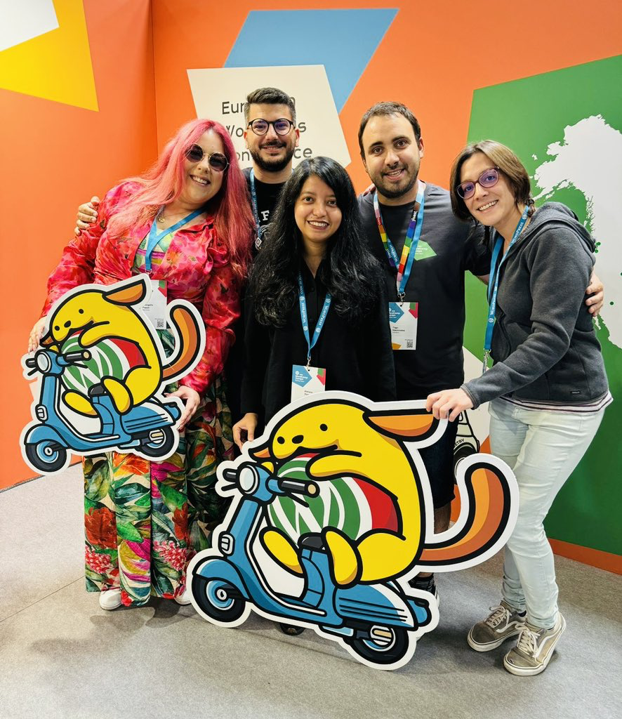 أفسانا-ضياء-مع-WCEU-2022-تنظيم-الفريق-أعضاء Afsana-Diya-with-WCEU-2022-organizing-team-members