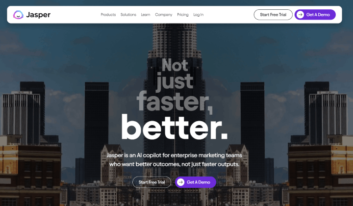 8 migliori strumenti di marketing sui social media basati sull'intelligenza artificiale 2 Jasper