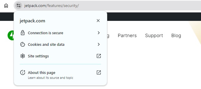 Pagina Web situata su Jetpack.com/features/security con la visualizzazione delle opzioni di sicurezza nel browser Web che mostra che la connessione è sicura.
